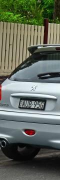 PEUGEOT Model
  206  Karakteristik teknis
